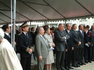 10h25, les officiels sont en place